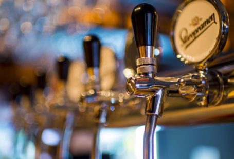 Brewery Equipment - Stainless Steel Beer Dispenser