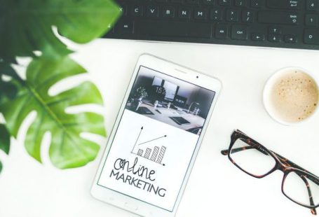 Digital Marketing - Brown Framed Eyeglasses